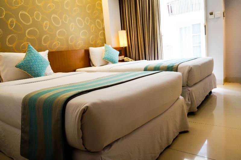 Holiday Inn Express Bali Sunset Road By Ihg Kuta Lombok Buitenkant foto